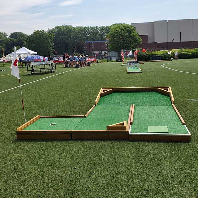 9 hole mini golf rentals Philly image